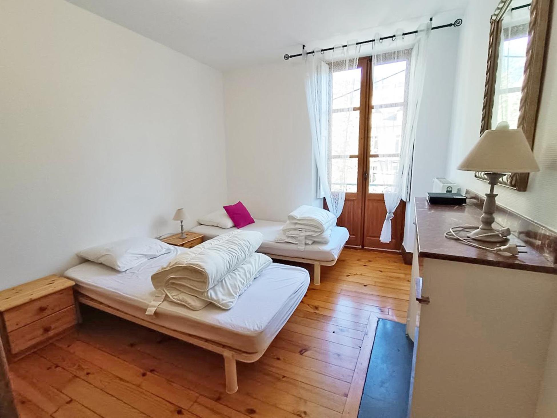 Le Petit Cerf, T3, Wifi, Cave Apartment Bagneres-de-Luchon Exterior photo